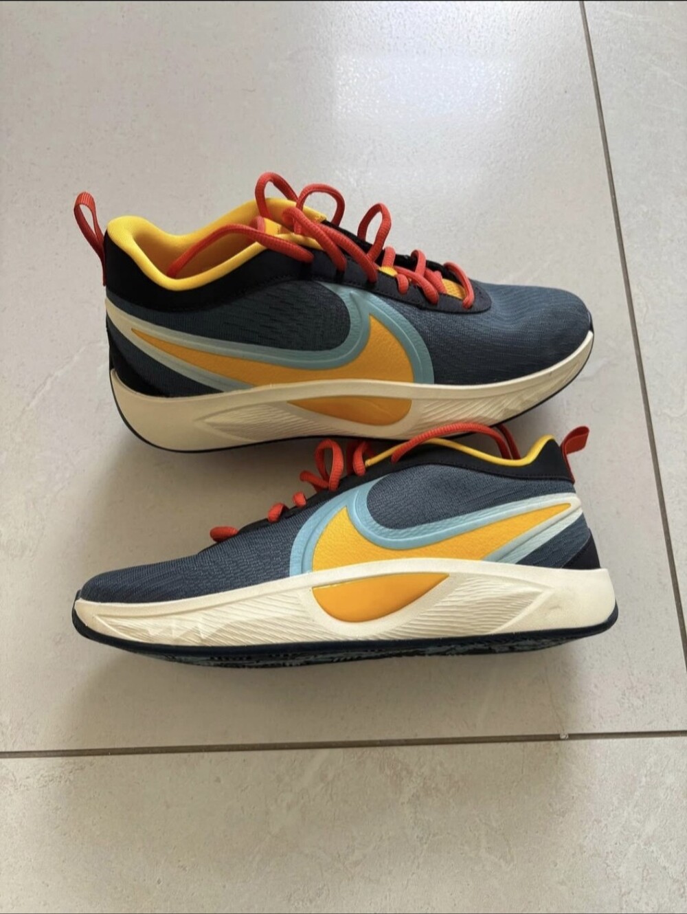 Nike Giannis Freak 6